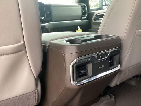 New 2026 Chevrolet Silverado 2500 LTZ w/ LTZ Premium Package AWD/4WD image 46