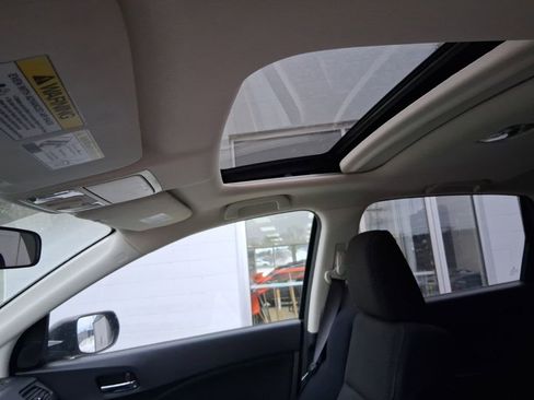 Used 2016 Honda CR-V EX image 28