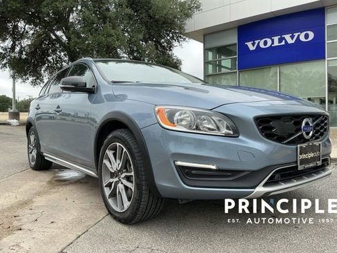 Used 2018 Volvo V60 T5 Cross Country w/ Convenience Package AWD/4WD image 1