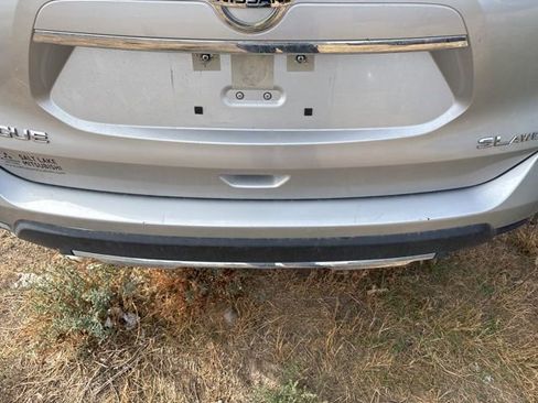 Used 2018 Nissan Rogue SL image 16