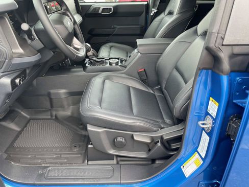 New 2025 Ford Bronco Big Bend w/ Black Diamond Package image 8