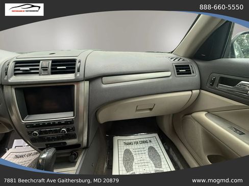 Used 2010 Ford Fusion Hybrid FWD image 20