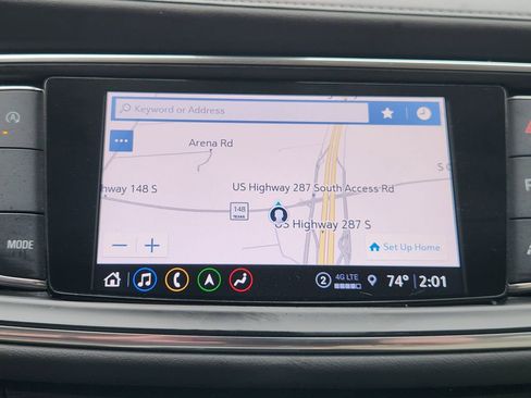 Used 2022 Buick Enclave Avenir w/ Avenir Technology Package FWD image 17