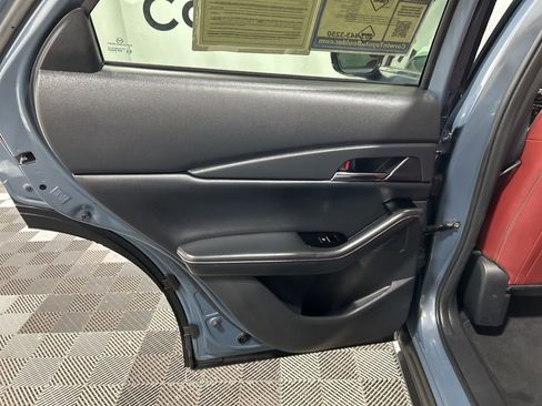 Used 2025 MAZDA CX-30 AWD 2.5 S w/ Preferred Package image 18