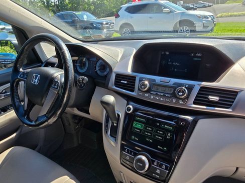 Used 2016 Honda Odyssey EX-L image 37