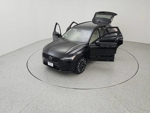 New 2026 Volvo XC60 T8 Ultra w/ Climate Package AWD/4WD image 21