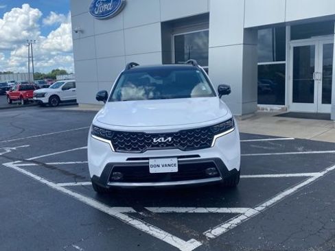 Used 2022 Kia Sorento SX Prestige image 2