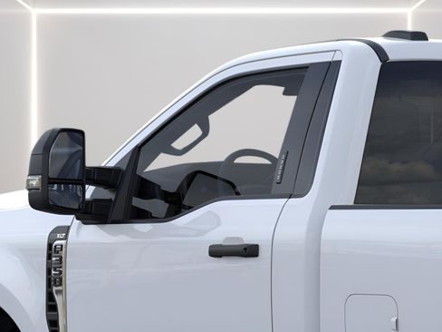 New 2025 Ford F350 XLT image 19