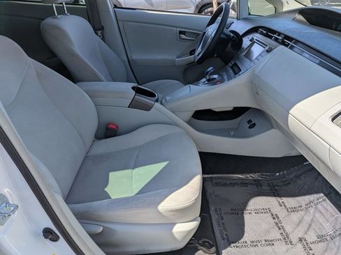 Used 2013 Toyota Prius Three FWD image 26
