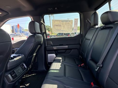 New 2025 Ford F150 Lariat w/ Equipment Group 502A High image 22