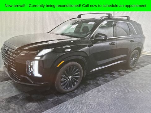Used 2025 Hyundai Palisade Calligraphy image 1
