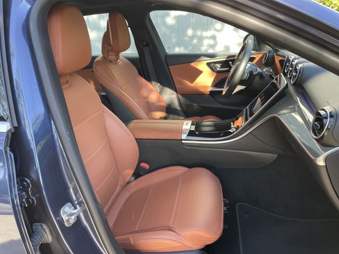 Used 2025 Mercedes-Benz C 300 Sedan image 52