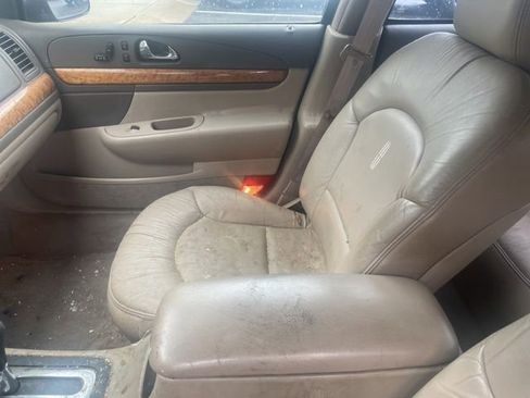Used 2002 Lincoln Continental FWD image 37