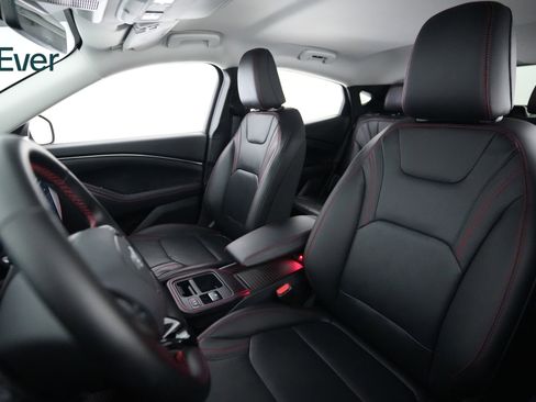 Used 2025 Ford Mustang Mach-E Premium w/ Sport Appearance Package image 4