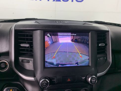 Used 2021 RAM 1500 Big Horn RWD image 27