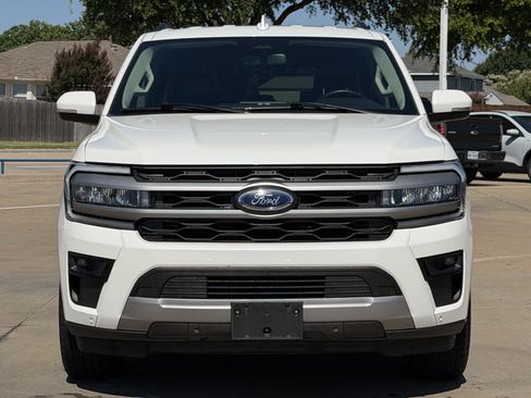 Used 2024 Ford Expedition XLT RWD image 10
