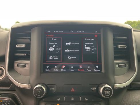 Used 2021 RAM 1500 Big Horn AWD/4WD image 12