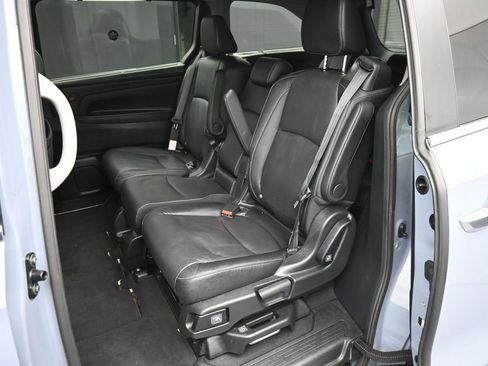 Used 2023 Honda Odyssey Touring image 23