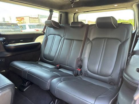 Used 2024 Jeep Grand Wagoneer L Series II w/ Quick Order Packagew 28T AWD/4WD image 12