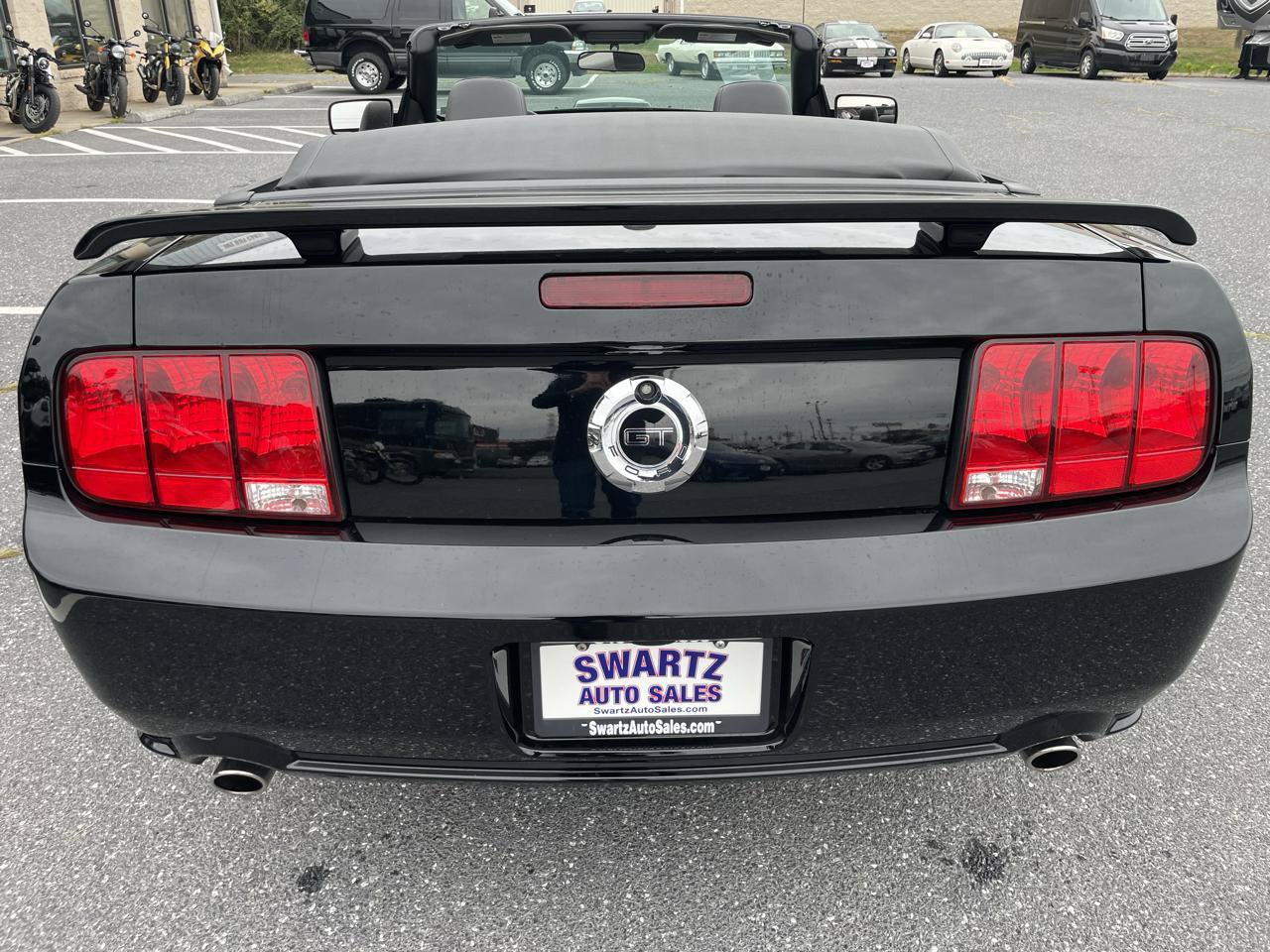 Used 2007 Ford Mustang GT Premium RWD image 7