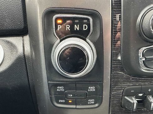 Used 2018 RAM 1500 Limited image 37