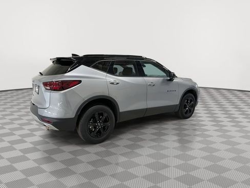 Certified 2024 Chevrolet Blazer LT w/ Convenience Package image 11