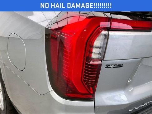 Certified 2025 GMC Yukon XL Denali AWD/4WD image 26