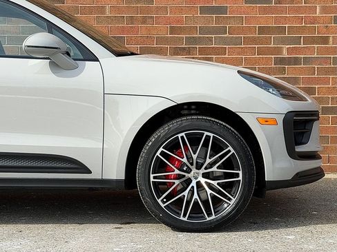 New 2026 Porsche Macan S image 11