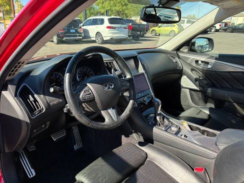 Used 2017 INFINITI Q50 Red Sport 400 RWD image 16