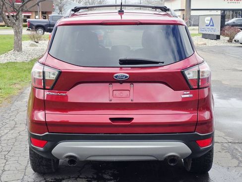 Used 2018 Ford Escape SE AWD/4WD image 5