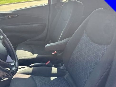 Used 2022 Chevrolet Spark LT image 11