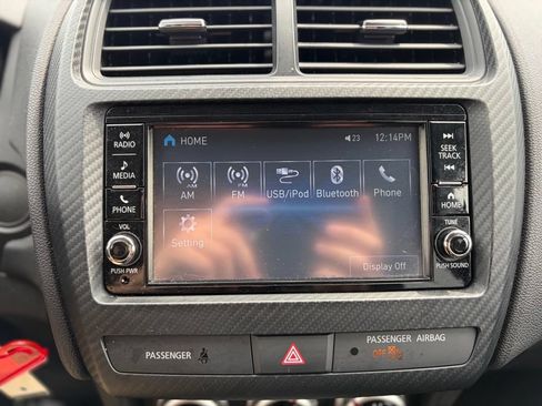 Used 2025 Mitsubishi Outlander Sport AWD image 29