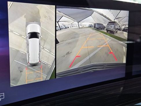 New 2026 Cadillac Escalade Luxury w/ Touring Package image 20