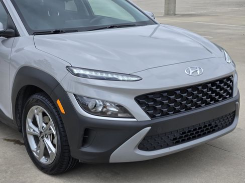 Used 2023 Hyundai Kona SEL w/ Convenience Package image 9