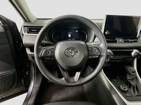 Certified 2025 Toyota RAV4 LE AWD/4WD image 11