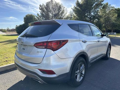 Used 2018 Hyundai Santa Fe Sport image 10