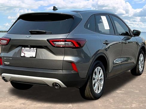 Certified 2025 Ford Escape Active FWD image 8