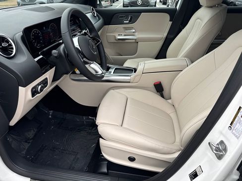 New 2026 Mercedes-Benz GLA 250 4MATIC image 9