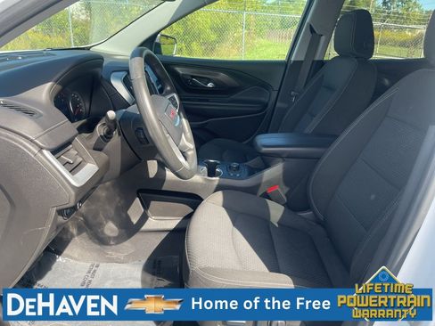 Used 2023 GMC Terrain SLE w/ Driver Convenience Package FWD image 19