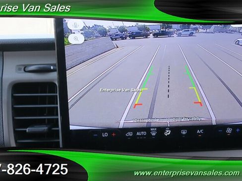 Used 2022 Ford Transit 350 XLT RWD image 16