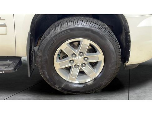 Used 2012 GMC Yukon XL SLT w/ SLT-2 Equipment Package image 20