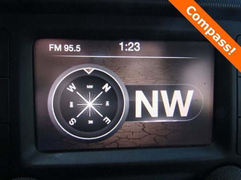 Used 2020 Jeep Wrangler Sport image 7