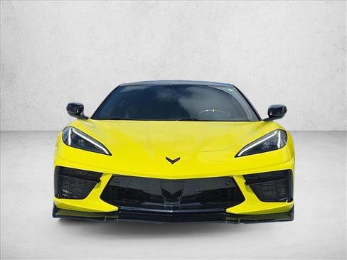 Used 2021 Chevrolet Corvette Stingray Premium Conv w/ Z51 Performance Package RWD image 2