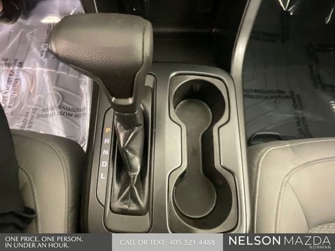 Used 2019 Chevrolet Colorado W/T w/ WT Convenience Package RWD image 37