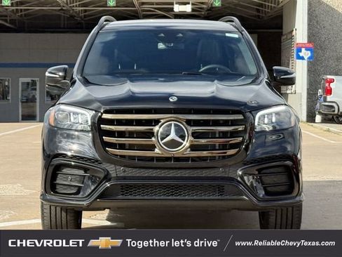 Used 2026 Mercedes-Benz GLS 580 4MATIC image 3