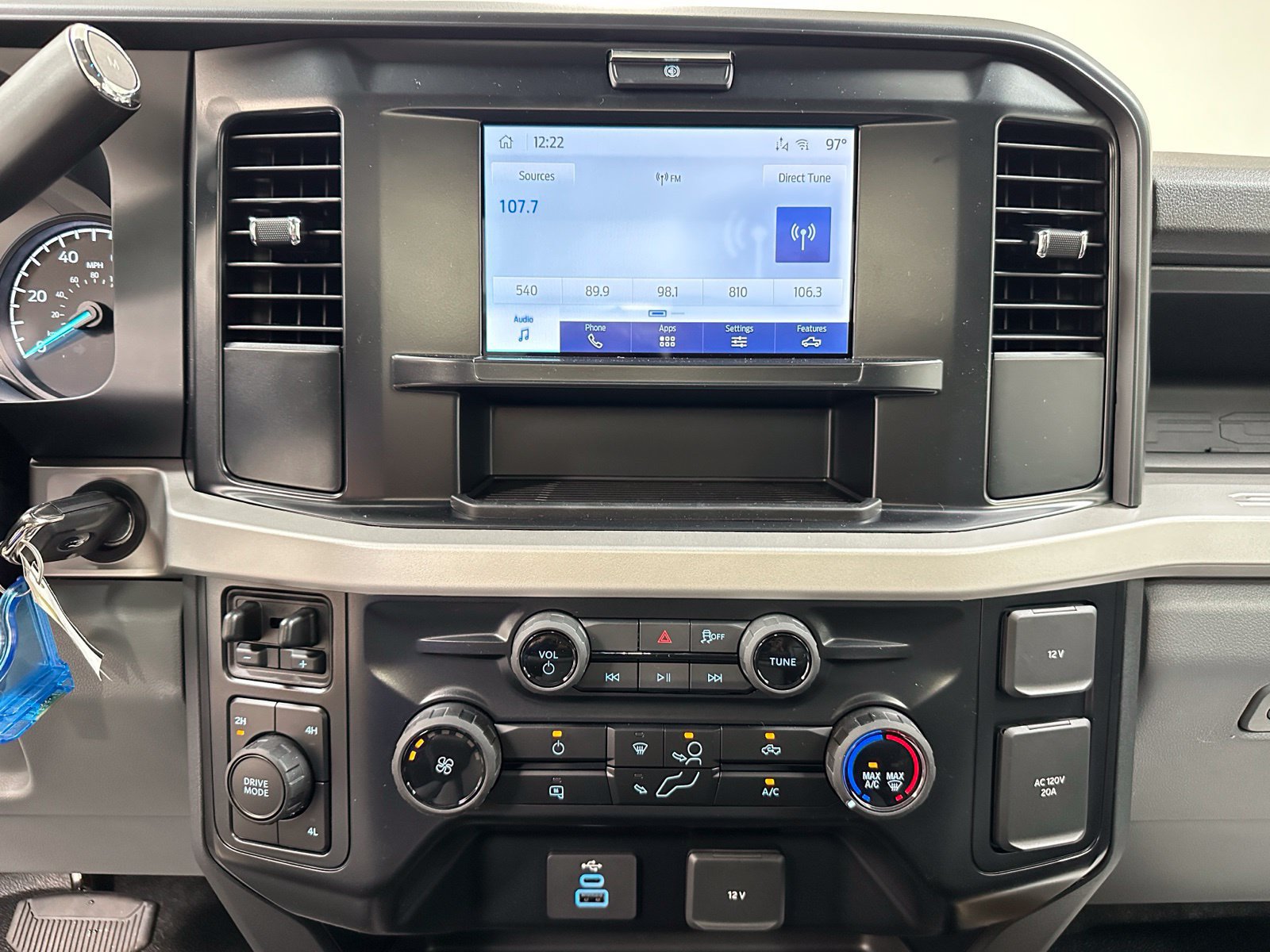 New 2025 Ford F350 XL AWD/4WD image 25