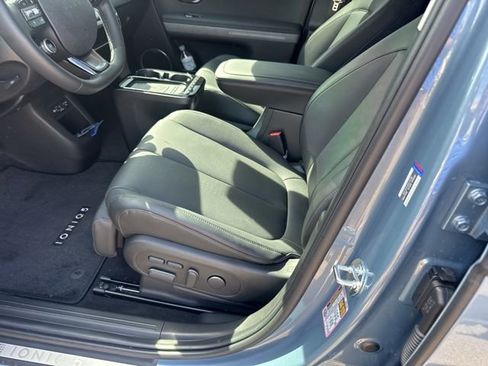 Used 2026 Hyundai Ioniq 5 Limited image 13
