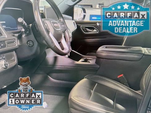 Used 2024 GMC Yukon SLT w/ SLT Luxury Package AWD/4WD image 4