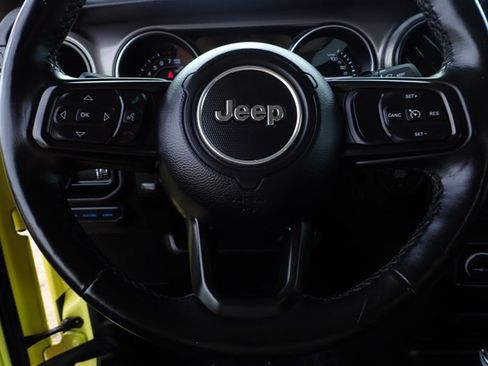 Used 2023 Jeep Wrangler Unlimited w/ Cold Weather Group AWD/4WD image 14