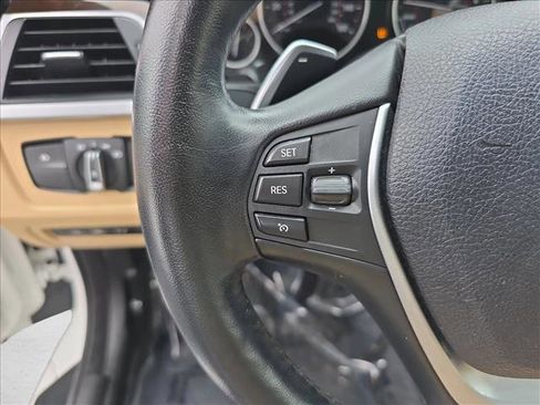 Used 2020 BMW 430i xDrive Convertible w/ Convenience Package image 17